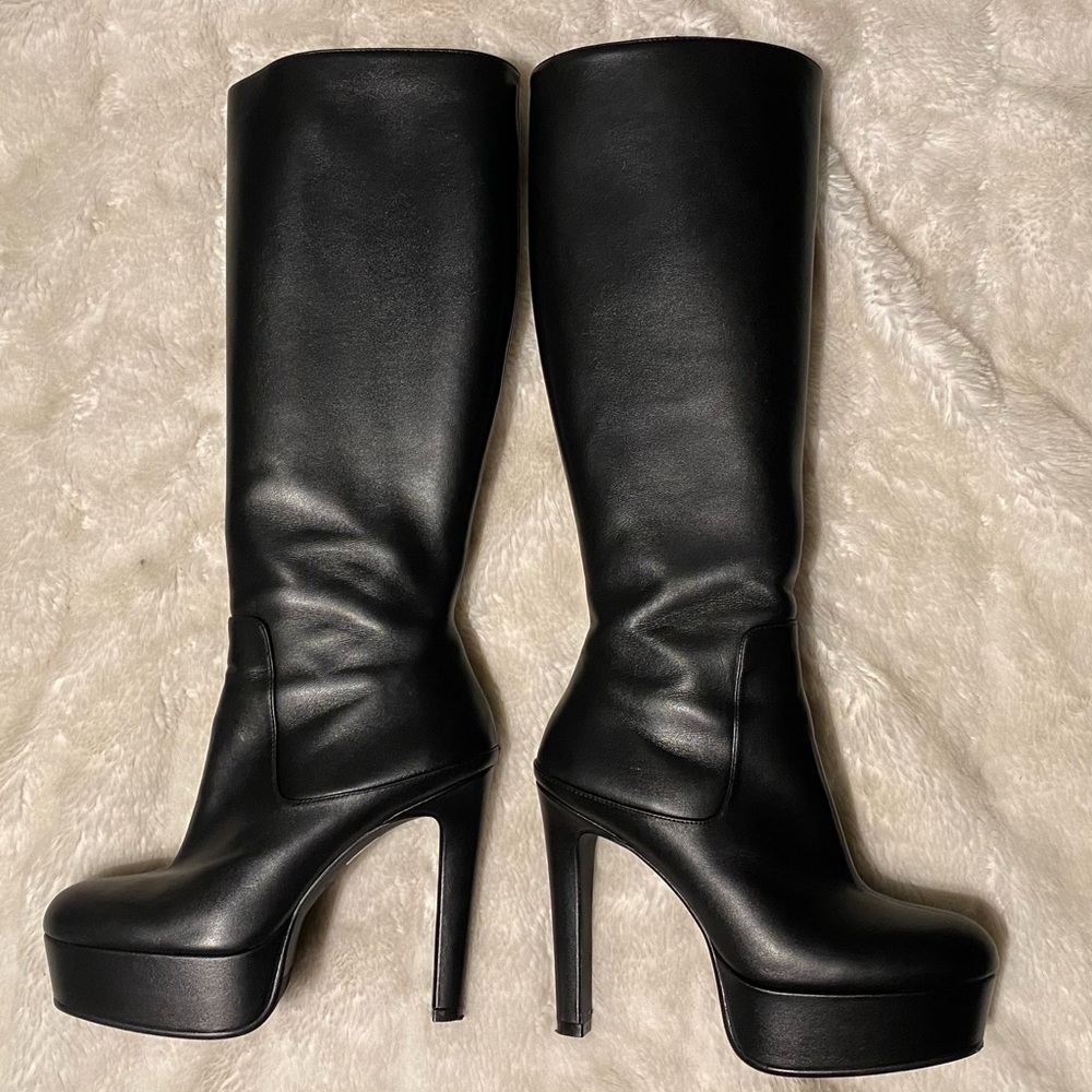 Stuart weitzman knee high AVE 130 Platform Boot Black SMO-smooth calf. SD085